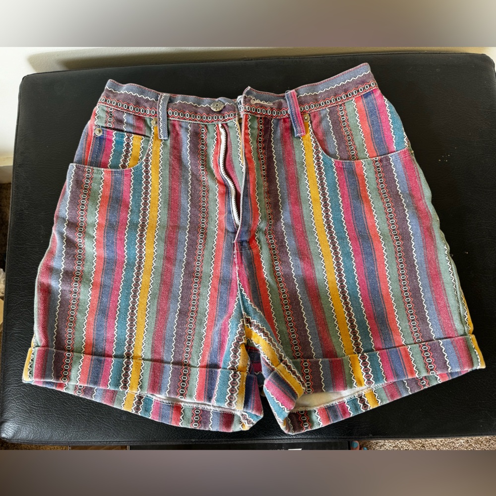 Limited jeans retro print shorts
